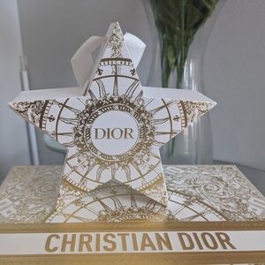 Dior ornament